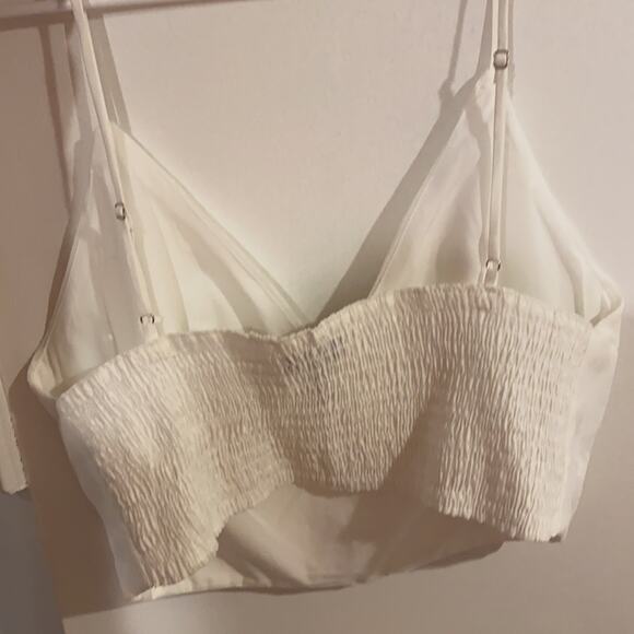 NWOT Aqua white floral Crop top size large - Picture 2 of 12